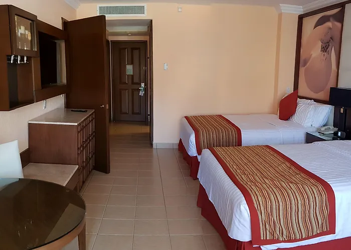 Club Solaris Cabos Hotel 4*