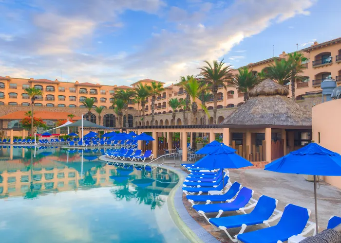 Hotel Club Solaris Cabos 4*